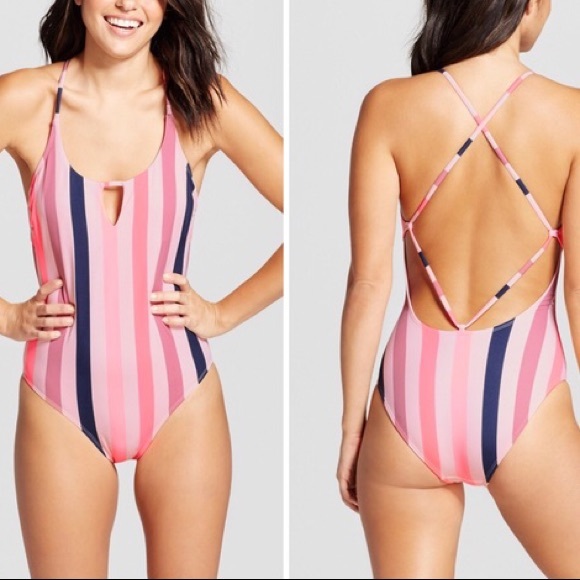 Xhilaration Other - 🇵🇱Striped Swimsuit 🇲🇨